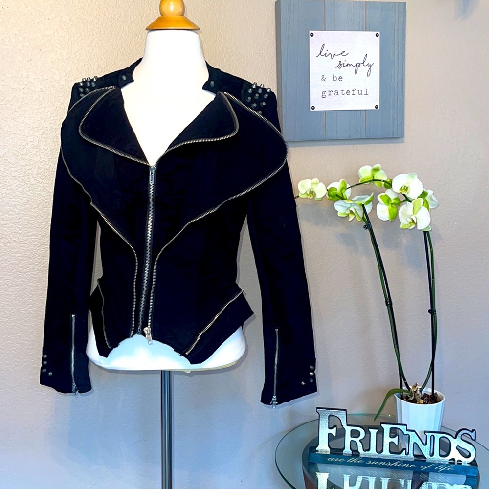 Women’s Denim Jacket